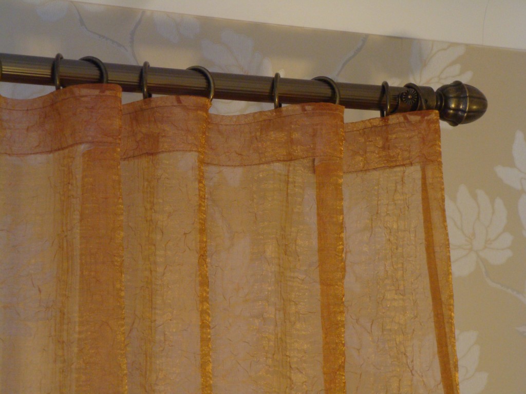 Oranz organza kardin