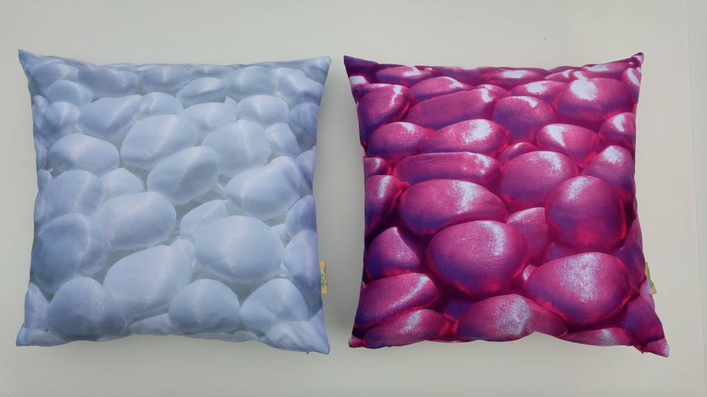 3D Textile Dream, white and violet, by Liivi Leppik